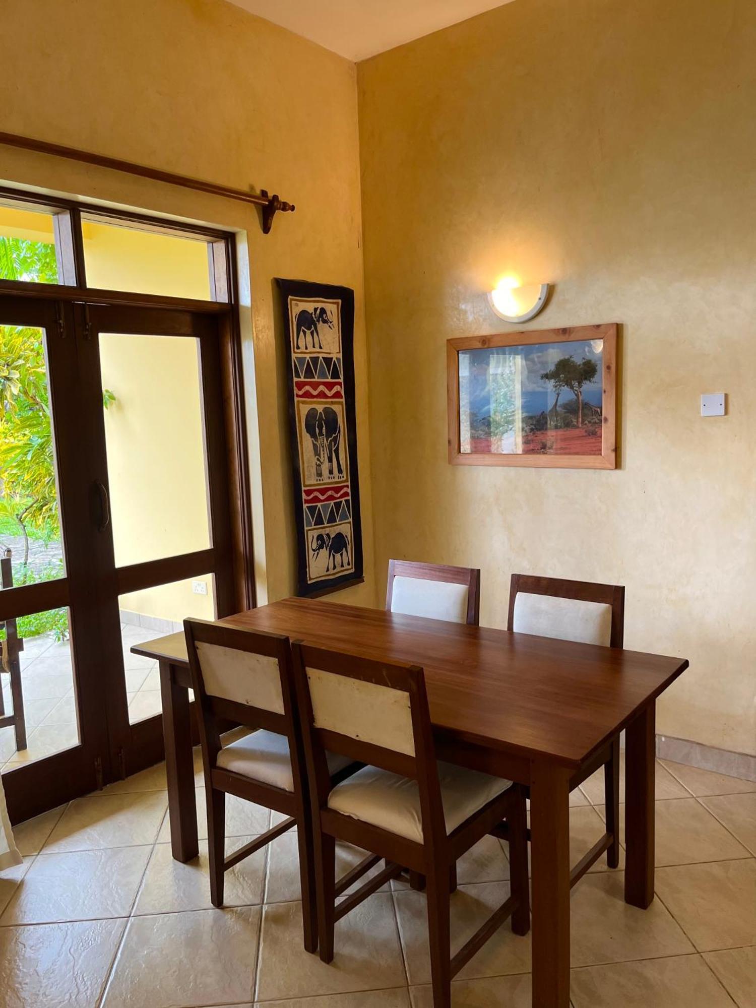 Flametree Beach Homes Diani Beach Exterior photo